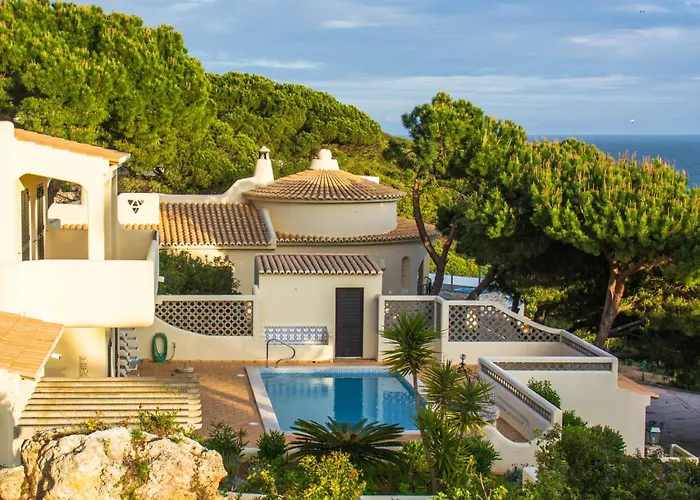 Algar Seco Parque カルヴォエイロ