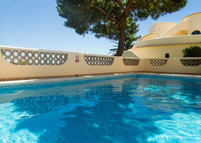 Algar Seco Parque ホリデーパーク カルヴォエイロ