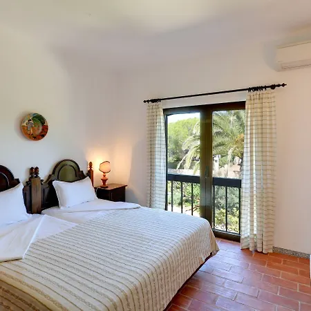 Ferienpark Algar Seco Parque Carvoeiro (Lagoa)